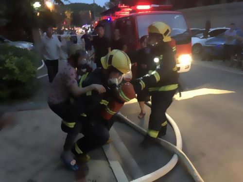 С�^늾���|�l�����